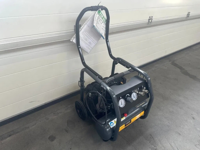 COMPRESSOR Contimac Rollcage 270 Olievrije Zuigercompressor 2 PK 230 L / min 9 Bar New ! - ضاغط الهواء: صور 5 COMPRESSOR Contimac Rollcage 270 Olievrije Zuigercompressor 2 PK 230 L / min 9 Bar New ! - ضاغط الهواء: صور 5