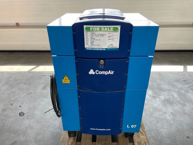 Compair L07 - 7,5A Schroefcompressor 750L/min als nieuw! - ضاغط الهواء: صور 1 Compair L07 - 7,5A Schroefcompressor 750L/min als nieuw! - ضاغط الهواء: صور 1