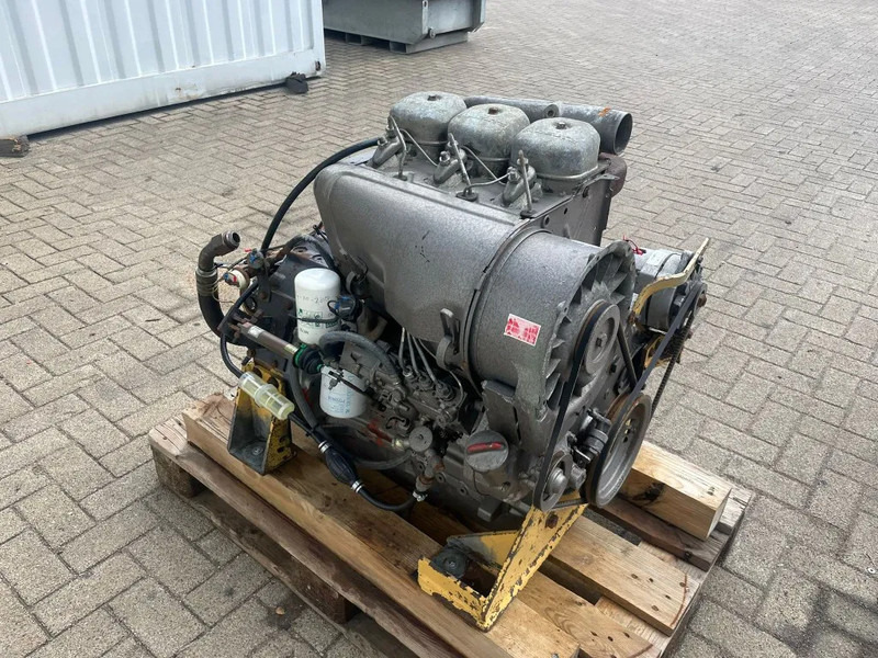 Deutz F3L 912 Motor 3 cilinder 38 kW 52 PK Diesel Motor - المحرك - معدات المناولة: صور 5 Deutz F3L 912 Motor 3 cilinder 38 kW 52 PK Diesel Motor - المحرك - معدات المناولة: صور 5