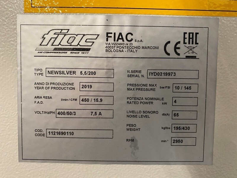 Fiac NewSilver 5.5 / 200 Silent 4 kW 450 L / min 10 Bar Elektrische Schroefcompressor met ketel - ضاغط الهواء: صور 4 Fiac NewSilver 5.5 / 200 Silent 4 kW 450 L / min 10 Bar Elektrische Schroefcompressor met ketel - ضاغط الهواء: صور 4