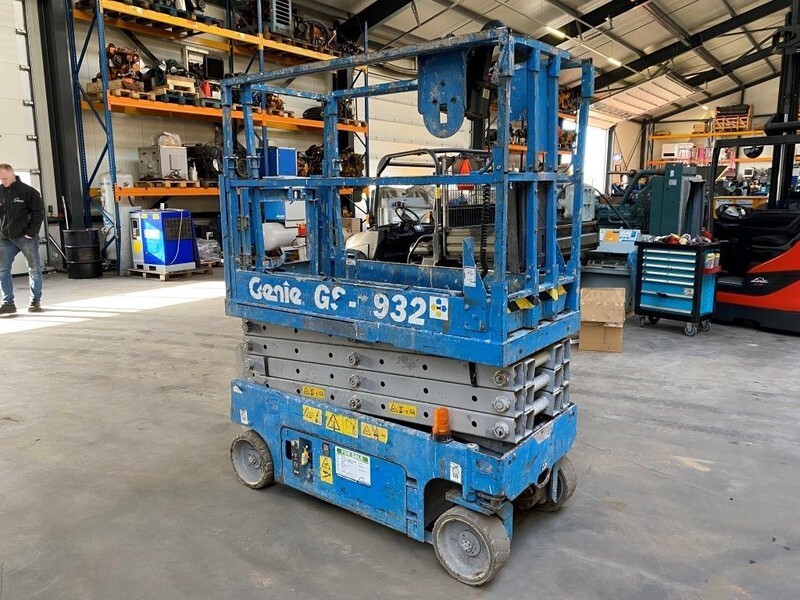 Genie GS 1932 Elektrische Schaarhoogwerker 7.8 meter werkhoogte 538 uur ! - رافعات مقصية: صور 1 Genie GS 1932 Elektrische Schaarhoogwerker 7.8 meter werkhoogte 538 uur ! - رافعات مقصية: صور 1