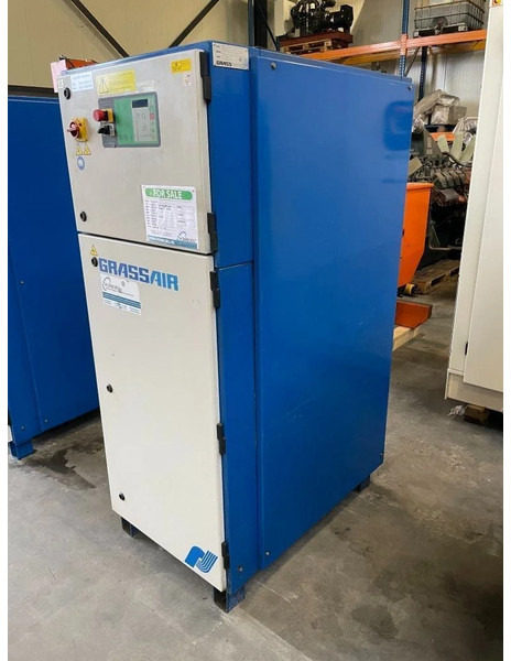 Grassair S58.10 Elektrische Schroefcompressor 18.5 kW 2500 L / min 10 Bar - ضاغط الهواء: صور 5 Grassair S58.10 Elektrische Schroefcompressor 18.5 kW 2500 L / min 10 Bar - ضاغط الهواء: صور 5