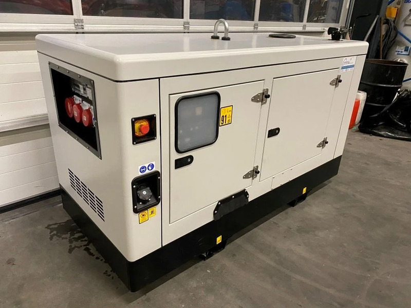 Himoinsa Yanmar Stamford 35 kVA Supersilent Generatorset Nieuw ! - مجموعة المولدات: صور 2 Himoinsa Yanmar Stamford 35 kVA Supersilent Generatorset Nieuw ! - مجموعة المولدات: صور 2