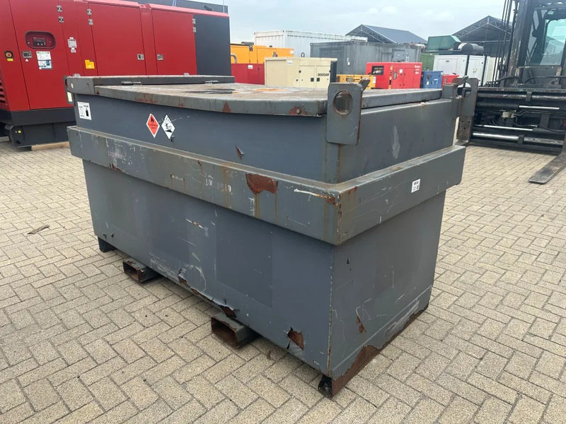 IBC Steenbergen Kiwa IBC 2000 liter dieseltank met handpomp Milieutank - خزان تخزين: صور 2 IBC Steenbergen Kiwa IBC 2000 liter dieseltank met handpomp Milieutank - خزان تخزين: صور 2