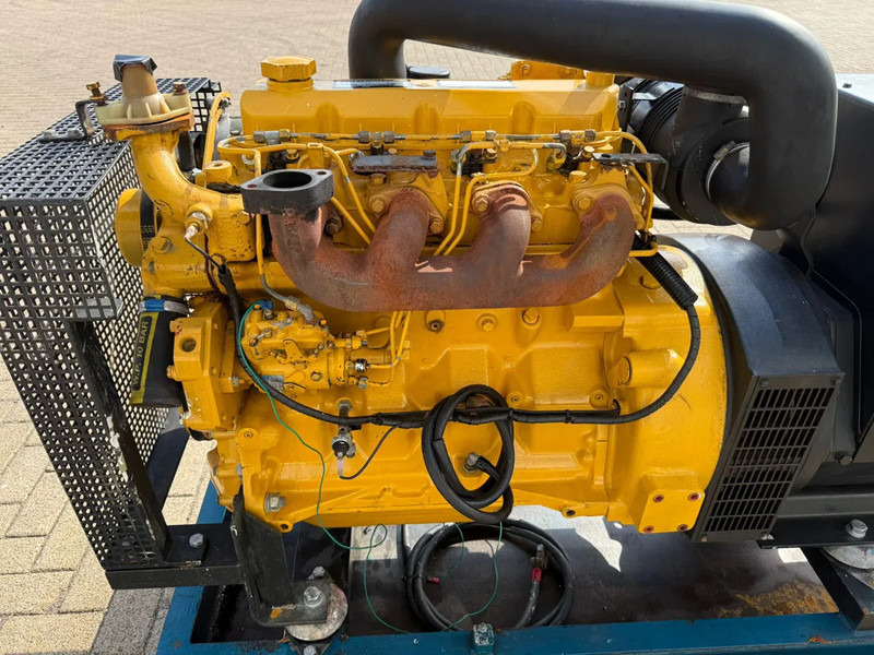 John Deere 4039 DF 008 Stamford 42.5 kVA generatorset - مجموعة المولدات: صور 4 John Deere 4039 DF 008 Stamford 42.5 kVA generatorset - مجموعة المولدات: صور 4