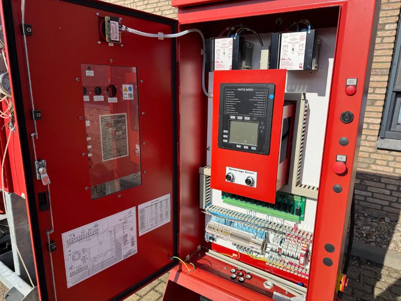 John Deere 6068 HF 120 Armstrong 452 m3 / h Diesel Waterpomp brandschade - مضخة مياه: صور 5 John Deere 6068 HF 120 Armstrong 452 m3 / h Diesel Waterpomp brandschade - مضخة مياه: صور 5