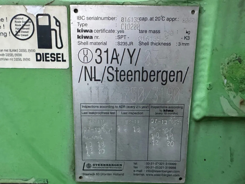 Kiwa IBC Steenbergen 2000 liter Dieseltank met handpomp Milieutank - خزان تخزين: صور 3 Kiwa IBC Steenbergen 2000 liter Dieseltank met handpomp Milieutank - خزان تخزين: صور 3