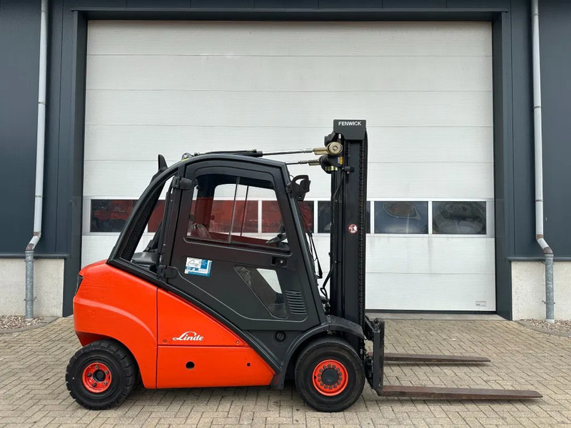Linde H30D 3 ton Duplex Sideshift Diesel Heftruck - رافعة شوكية ديزل: صور 2 Linde H30D 3 ton Duplex Sideshift Diesel Heftruck - رافعة شوكية ديزل: صور 2