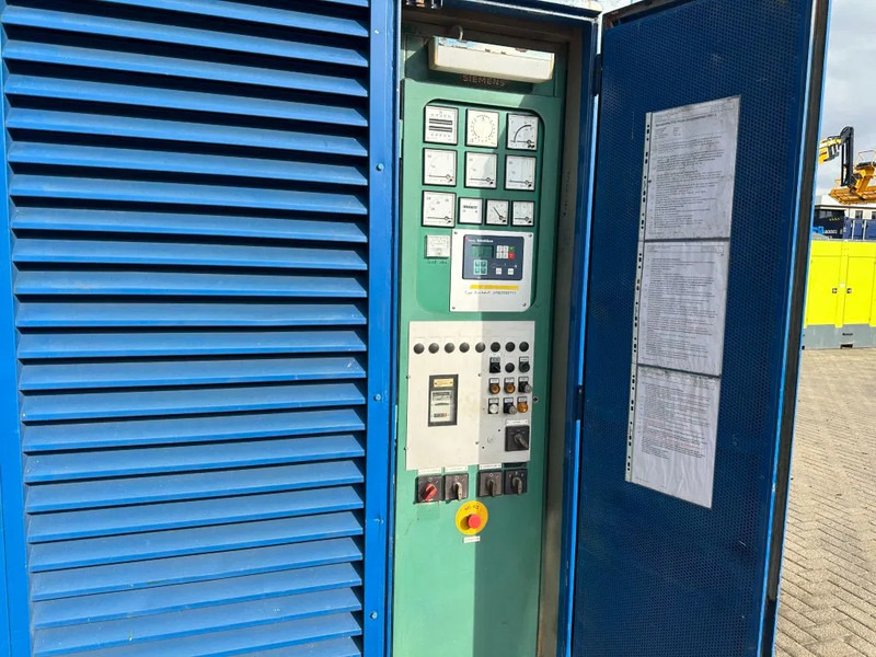 MTU 450 kVA Supersilent generatorset in 20 ft container aggregaat - مجموعة المولدات: صور 5 MTU 450 kVA Supersilent generatorset in 20 ft container aggregaat - مجموعة المولدات: صور 5