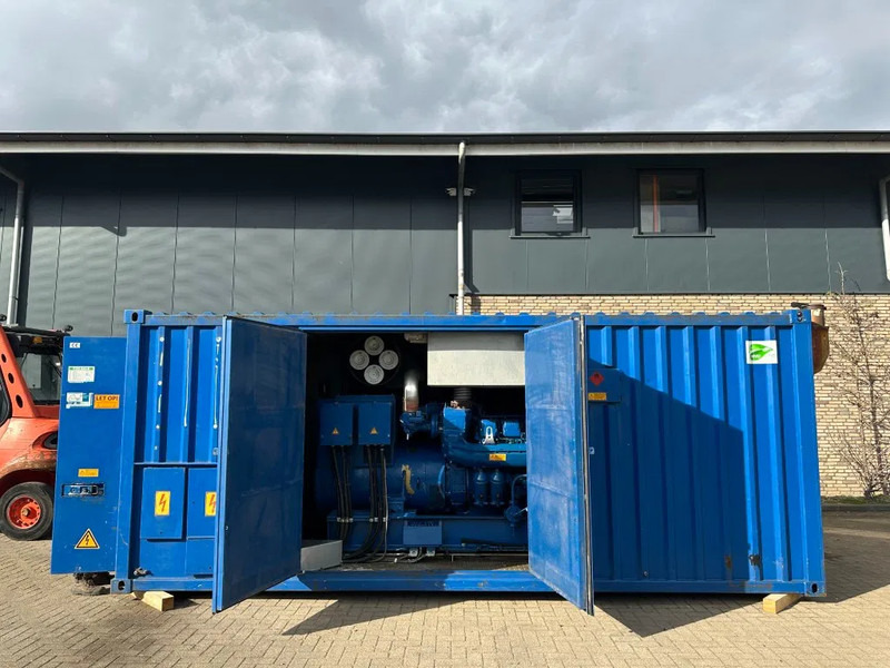 MTU 450 kVA Supersilent generatorset in 20 ft container aggregaat - مجموعة المولدات: صور 3 MTU 450 kVA Supersilent generatorset in 20 ft container aggregaat - مجموعة المولدات: صور 3