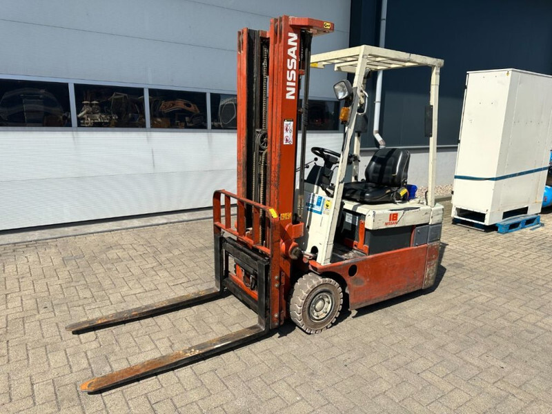 رافعة شوكية كهربائية Nissan N01L18U 1.8 ton Triplex Freelift Sideshift Elektra Heftruck Accu 2016 !: صور 8