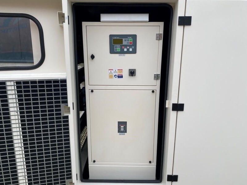 Perkins 275 kVA - 1206D-70TTAG3 Stamford 275 kVA Supersilent generatorset New ! - مجموعة المولدات: صور 3 Perkins 275 kVA - 1206D-70TTAG3 Stamford 275 kVA Supersilent generatorset New ! - مجموعة المولدات: صور 3