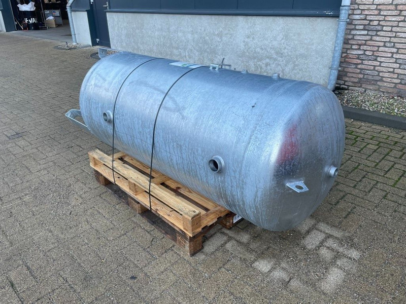 Sicctech 900 Liter Gegalvaniseerde Verticale luchtketel 11 Bar Nieuw! - ضاغط الهواء: صور 3 Sicctech 900 Liter Gegalvaniseerde Verticale luchtketel 11 Bar Nieuw! - ضاغط الهواء: صور 3