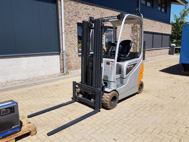 Still RX 20-20 2 ton Triplex Freelift Sideshift Elektra Heftruck - رافعة شوكية كهربائية: صور 5 Still RX 20-20 2 ton Triplex Freelift Sideshift Elektra Heftruck - رافعة شوكية كهربائية: صور 5