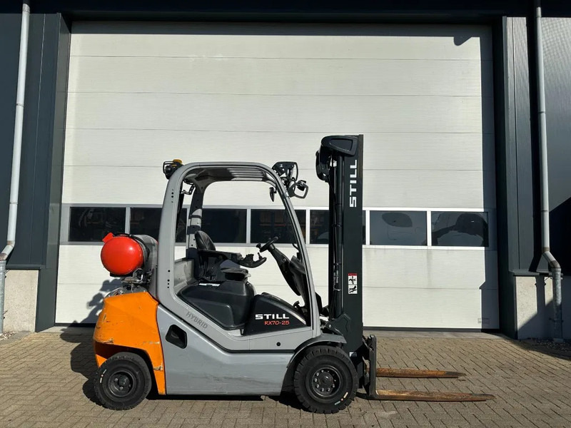 Still RX70-25 T 2.5 ton Duplex Sideshift LPG Heftruck 2020 - رافعة شوكية تعمل بالغاز: صور 2 Still RX70-25 T 2.5 ton Duplex Sideshift LPG Heftruck 2020 - رافعة شوكية تعمل بالغاز: صور 2