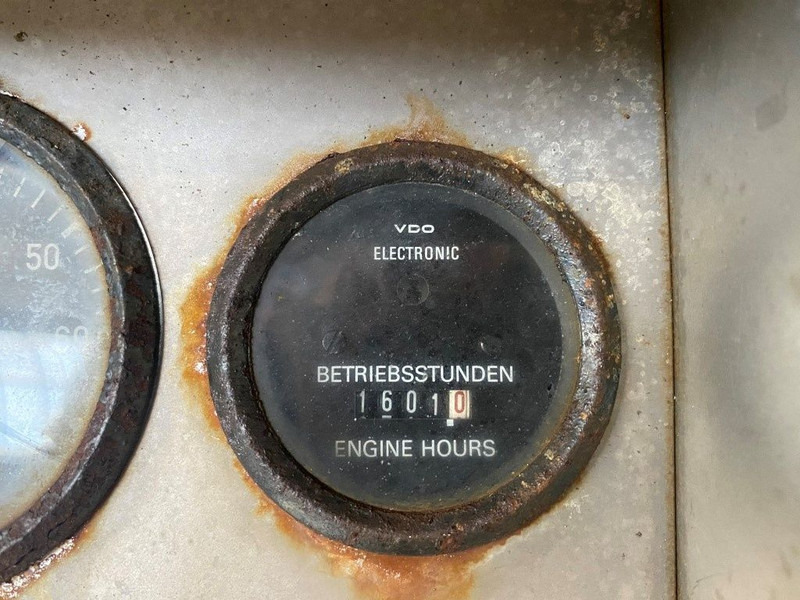 Volkswagen 068.2/M344 Marine Diesel motor 33 kW / 45 PK met keerkoppeling - المحرك - معدات المناولة: صور 5 Volkswagen 068.2/M344 Marine Diesel motor 33 kW / 45 PK met keerkoppeling - المحرك - معدات المناولة: صور 5