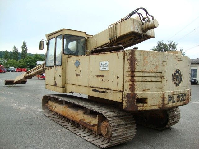 EWK Eisenwerke Teleskopbagger PL820R - حفارات زحافة: صور 1 EWK Eisenwerke Teleskopbagger PL820R - حفارات زحافة: صور 1