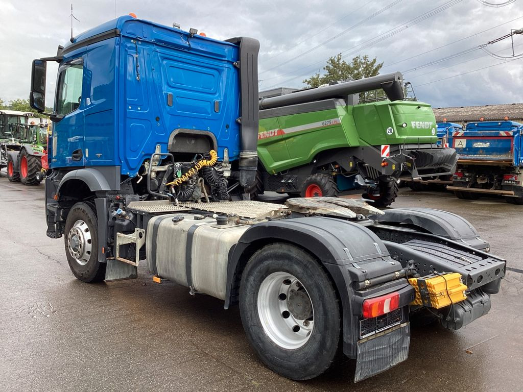 Mercedes-Benz Arocs 1846 HAD 4x4 Hydrodrive Kipphydr. Retarder - شاحنة جرار: صور 3 Mercedes-Benz Arocs 1846 HAD 4x4 Hydrodrive Kipphydr. Retarder - شاحنة جرار: صور 3