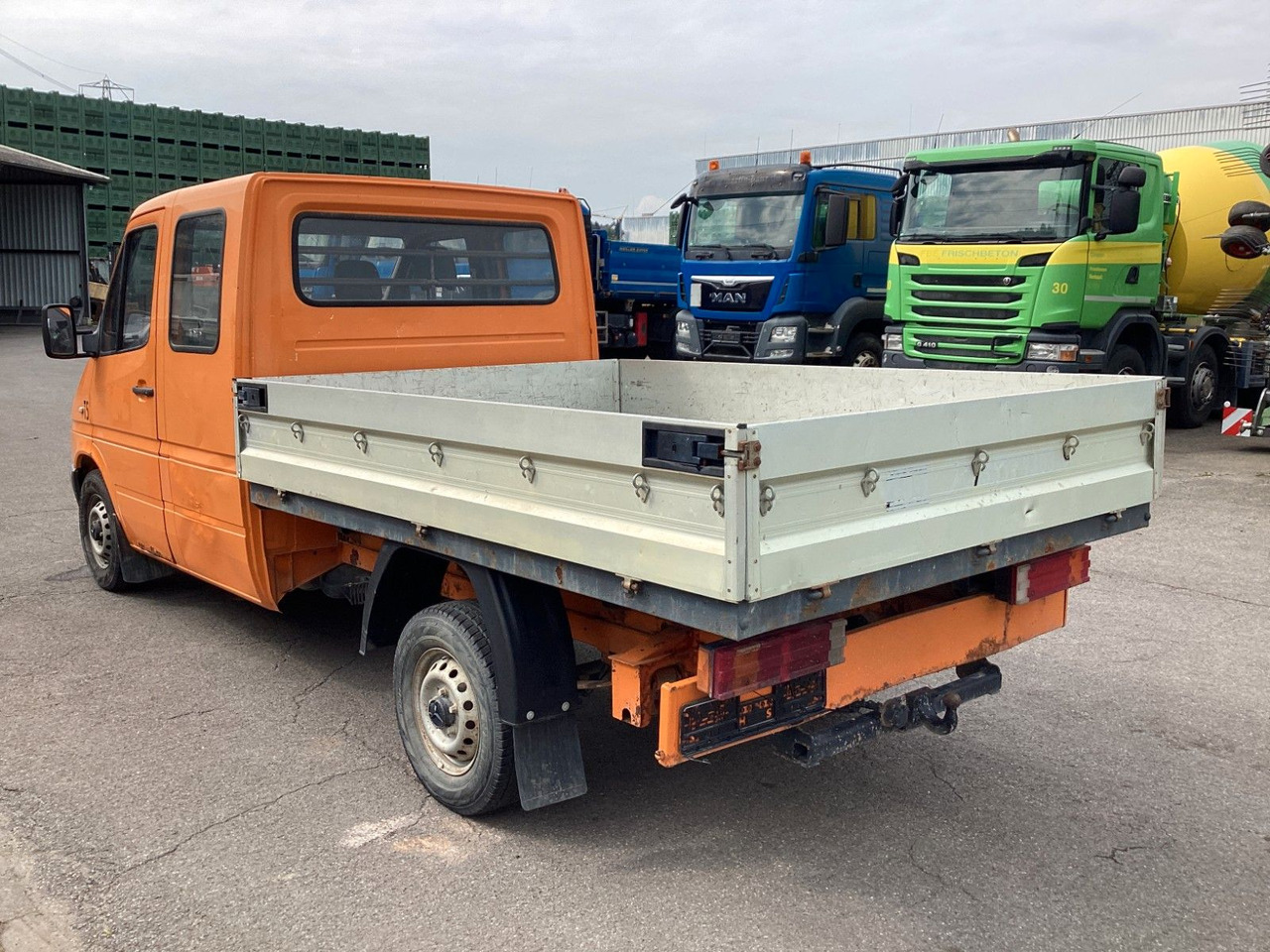 Mercedes-Benz Sprinter Pritsche Doka 211 CDI - الشاحنات الصغيرة المسطحة, الشاحنات الصغيرة كابينة مزدوجة: صور 3 Mercedes-Benz Sprinter Pritsche Doka 211 CDI - الشاحنات الصغيرة المسطحة, الشاحنات الصغيرة كابينة مزدوجة: صور 3