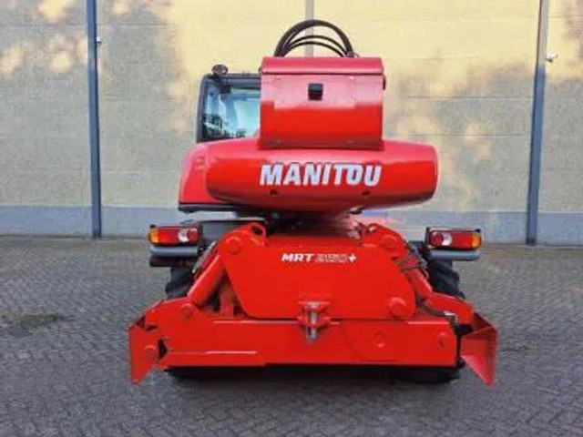 Manitou MRT 2150+ Privilege All-Terrain Rotating Telehandler (2015) - لودر: صور 5 Manitou MRT 2150+ Privilege All-Terrain Rotating Telehandler (2015) - لودر: صور 5