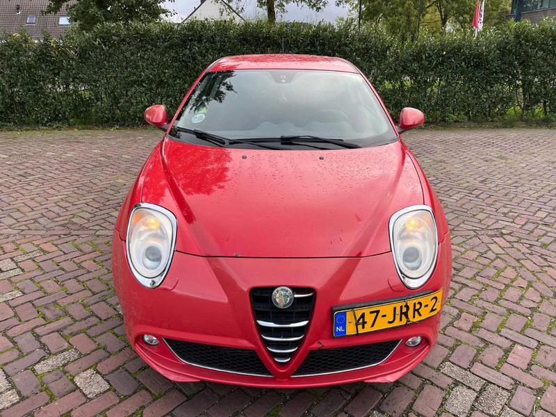 Alfa Romeo MiTo 1.4 T - هاتشباك: صور 3 Alfa Romeo MiTo 1.4 T - هاتشباك: صور 3