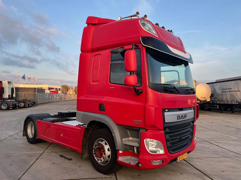 DAF CF 370 FT EURO 6 - شاحنة جرار: صور 3 DAF CF 370 FT EURO 6 - شاحنة جرار: صور 3