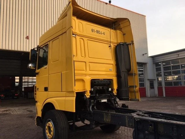 DAF Cabine XF Space Cab Euro 6 - الكبائن - شاحنة: صور 3 DAF Cabine XF Space Cab Euro 6 - الكبائن - شاحنة: صور 3