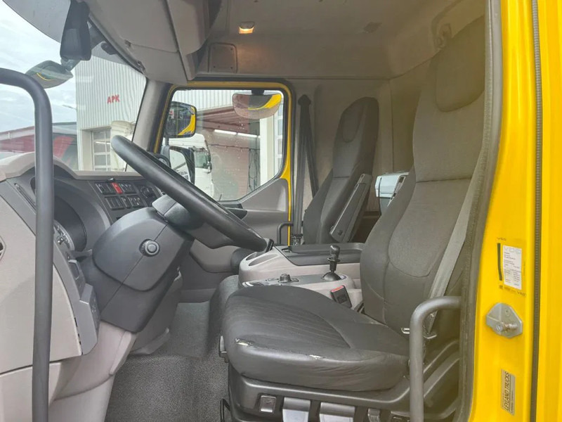 بصندوق مغلق شاحنة DAF LF 210 FA 12 TN: صور 19