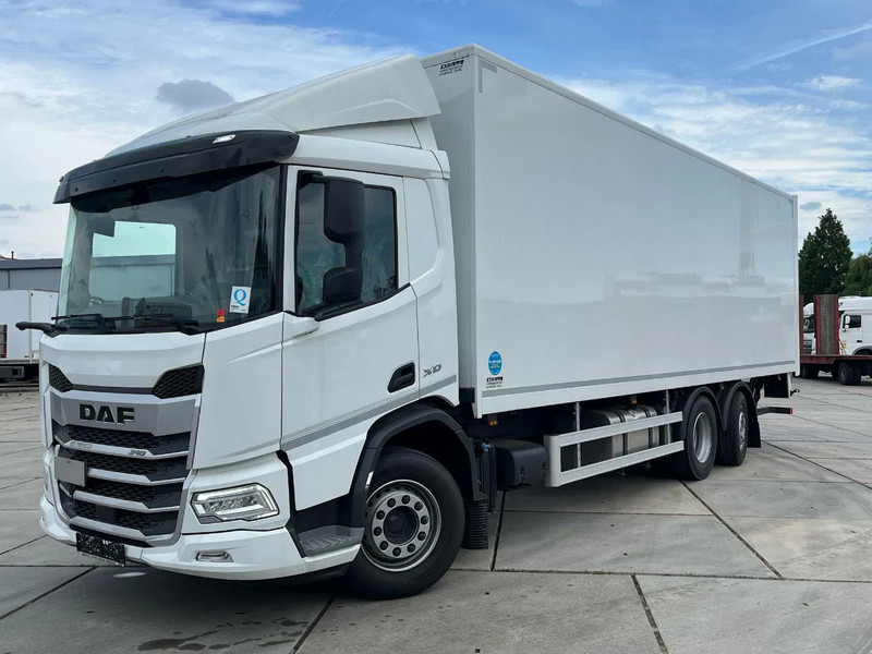 DAF XD 340 FAN 6x2 - بصندوق مغلق شاحنة: صور 3 DAF XD 340 FAN 6x2 - بصندوق مغلق شاحنة: صور 3