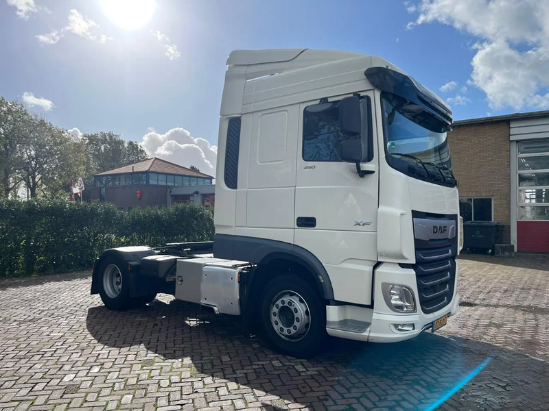DAF XF 450 FT - شاحنة جرار: صور 5 DAF XF 450 FT - شاحنة جرار: صور 5