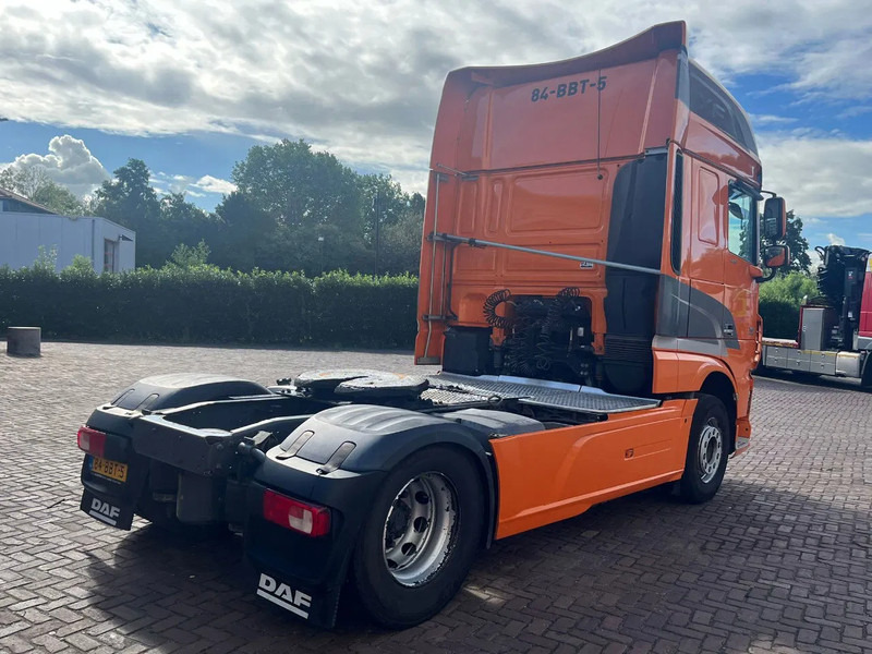 DAF XF 460 FT EURO 6 - شاحنة جرار: صور 4 DAF XF 460 FT EURO 6 - شاحنة جرار: صور 4