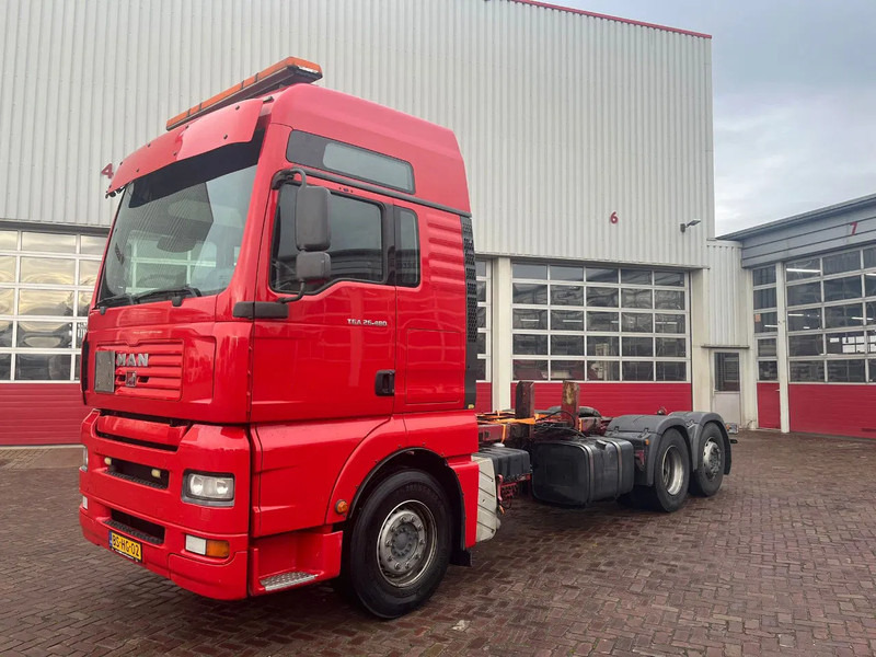MAN 17 TGA 26.480 EURO 3 MANUAL - الشاسيه شاحنة: صور 1 MAN 17 TGA 26.480 EURO 3 MANUAL - الشاسيه شاحنة: صور 1
