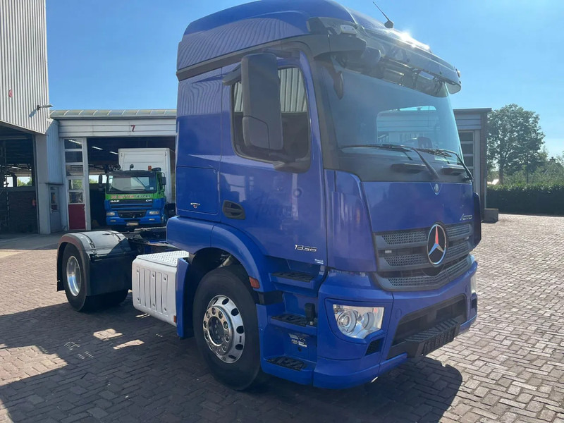 Mercedes-Benz Actros 1936 EURO 6 - شاحنة جرار: صور 1 Mercedes-Benz Actros 1936 EURO 6 - شاحنة جرار: صور 1