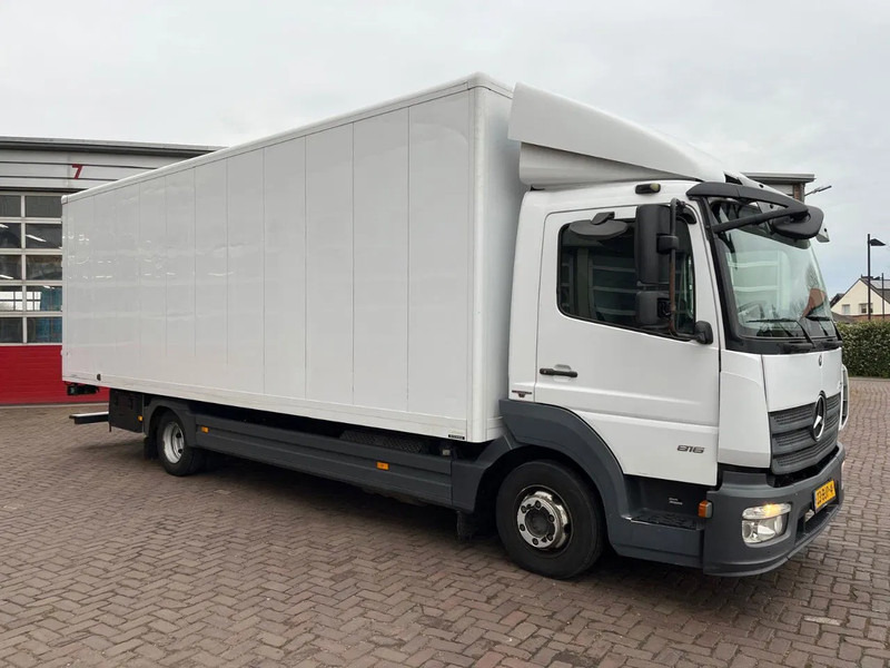 Mercedes-Benz Atego 816 - بصندوق مغلق شاحنة: صور 1 Mercedes-Benz Atego 816 - بصندوق مغلق شاحنة: صور 1