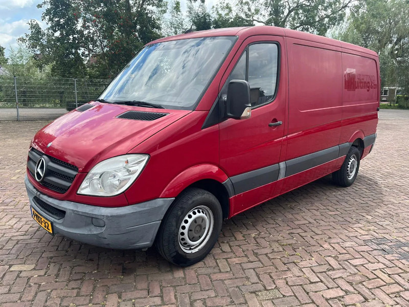 Mercedes-Benz Sprinter 313 L2H1 - فان: صور 3 Mercedes-Benz Sprinter 313 L2H1 - فان: صور 3