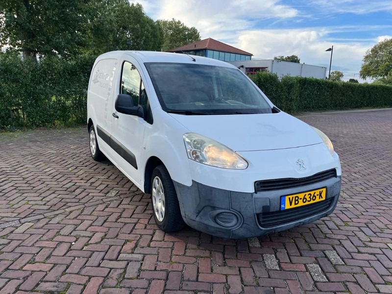 Peugeot Partner 120 1.6 HDI - فان المدمجة: صور 4 Peugeot Partner 120 1.6 HDI - فان المدمجة: صور 4
