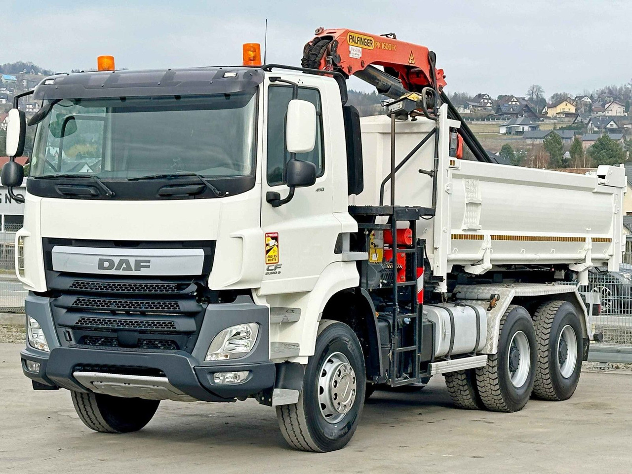 DAF CF 410 * Kipper 4,90 m + PK 16001 - K B * 6x4 - شاحنة كرين: صور 5 DAF CF 410 * Kipper 4,90 m + PK 16001 - K B * 6x4 - شاحنة كرين: صور 5