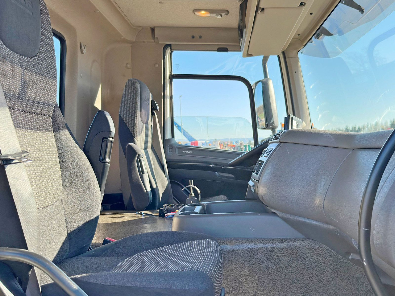 DAF CF 440 * Abrollkipper * 8x4! إيجار DAF CF 440 * Abrollkipper * 8x4!: صور 9