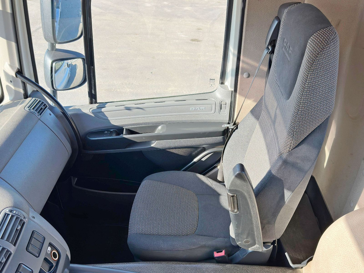 DAF CF 440 * Abrollkipper * 8x4! إيجار DAF CF 440 * Abrollkipper * 8x4!: صور 8