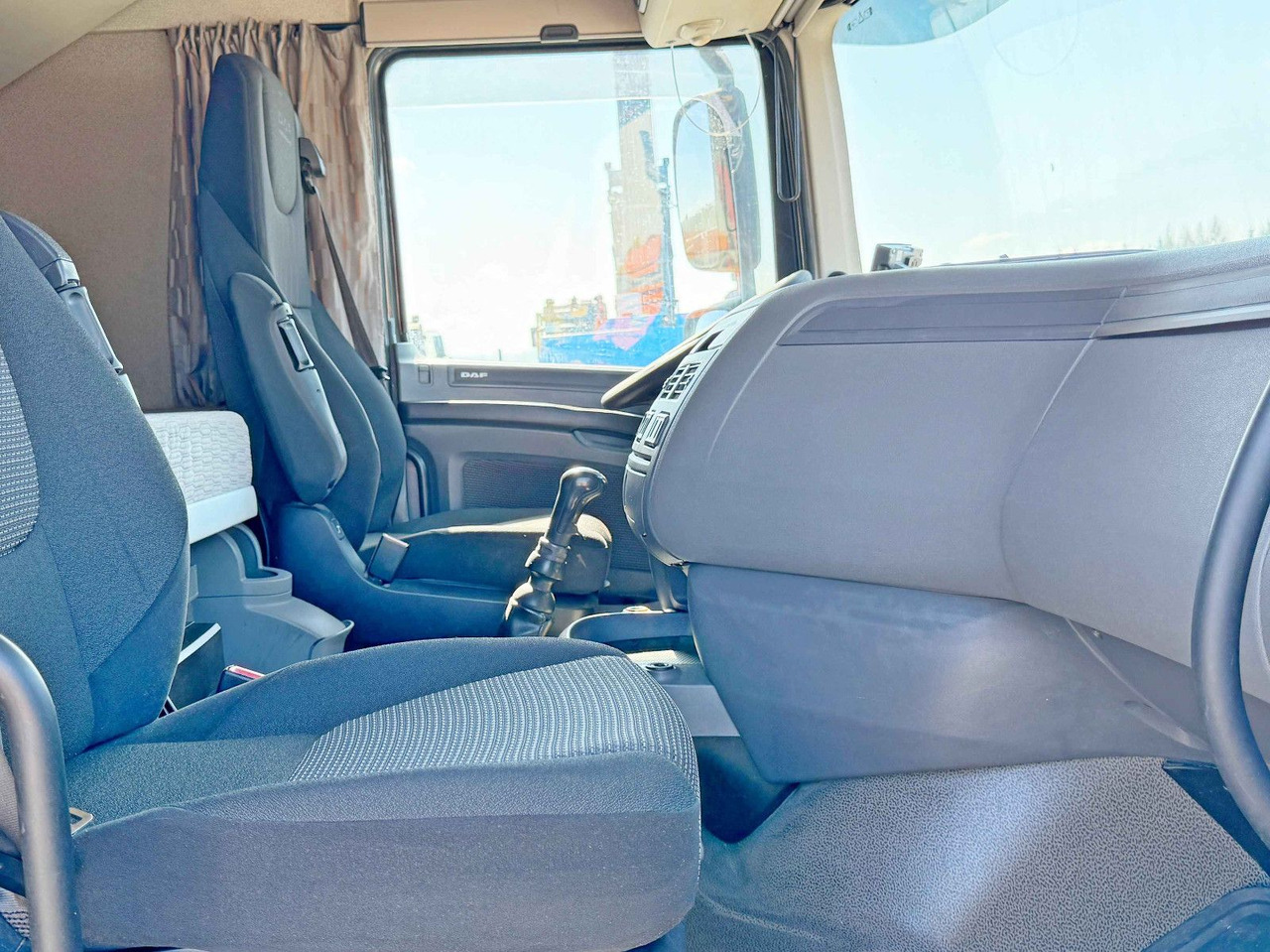 شاحنة جرار DAF XF 510 * Sattelzugmaschine  * PK 33002-EH G+FUNK: صور 10