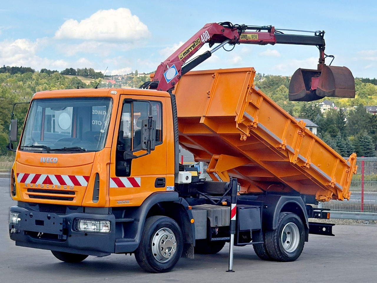 Iveco EUROCARGO 120E18 * HMF 403 K1 * TOPZUSTAND - شاحنة كرين, قلابات: صور 2 Iveco EUROCARGO 120E18 * HMF 403 K1 * TOPZUSTAND - شاحنة كرين, قلابات: صور 2