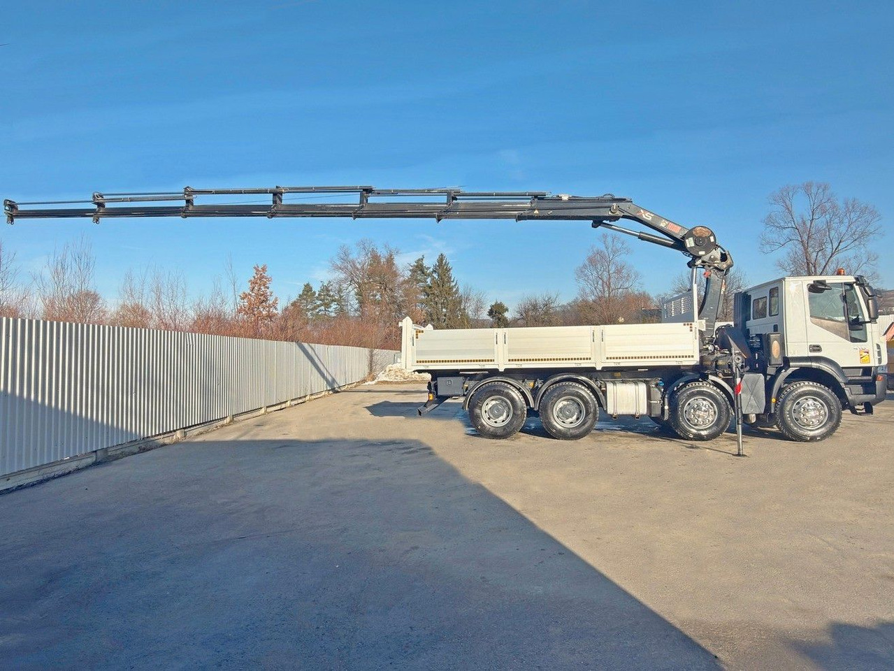 Iveco TRAKKER * HIAB 211 E - 6 HIDUO+ FUNK / 8x4 *TOP - قلابات, شاحنة كرين: صور 5 Iveco TRAKKER * HIAB 211 E - 6 HIDUO+ FUNK / 8x4 *TOP - قلابات, شاحنة كرين: صور 5