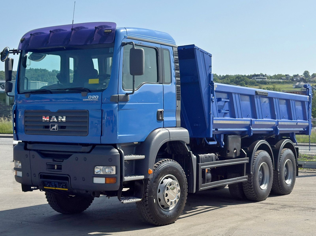 MAN TGA 33.350 * BORDMATIC *6x4 * TOPZUSTAND - قلابات, شاحنة كرين: صور 5 MAN TGA 33.350 * BORDMATIC *6x4 * TOPZUSTAND - قلابات, شاحنة كرين: صور 5