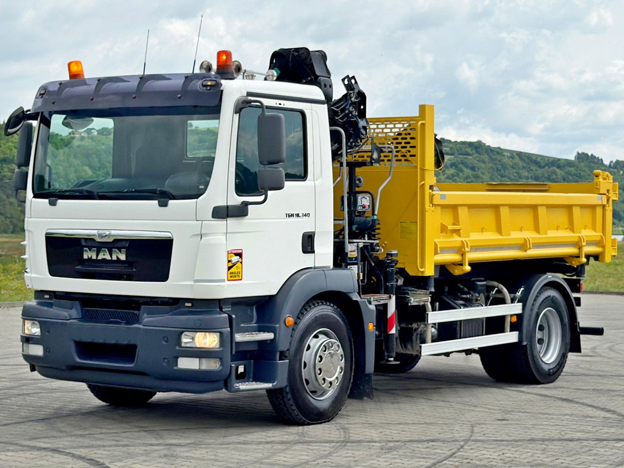 MAN TGM 18.340* KIPPER 4,05m*HIAB 111 B-2 HIDUO/FUNK - قلابات, شاحنة كرين: صور 5 MAN TGM 18.340* KIPPER 4,05m*HIAB 111 B-2 HIDUO/FUNK - قلابات, شاحنة كرين: صور 5