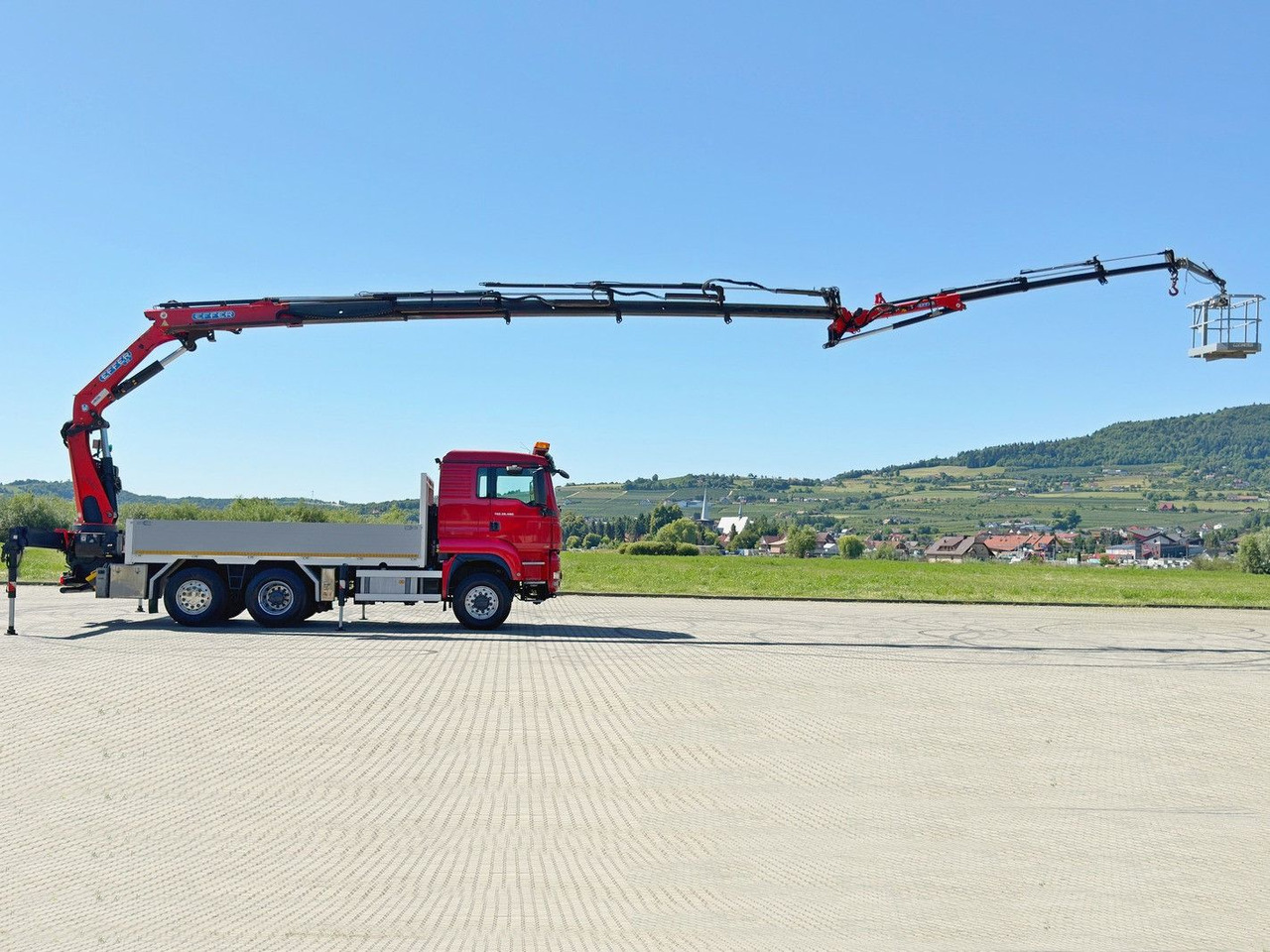 MAN TGS 28.480 * EFFER 255/5S + JIB 3S + FUNK * TOP - شاحنة كرين: صور 5 MAN TGS 28.480 * EFFER 255/5S + JIB 3S + FUNK * TOP - شاحنة كرين: صور 5