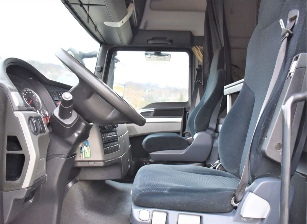 MAN TGX 18.440 Fahrgestell 7,00m + Anhänger 6,90m MAN TGX 18.440 Fahrgestell 7,00m + Anhänger 6,90m - الشاسيه شاحنة, شاحنة كرين: صور 5 MAN TGX 18.440 Fahrgestell 7,00m + Anhänger 6,90m MAN TGX 18.440 Fahrgestell 7,00m + Anhänger 6,90m - الشاسيه شاحنة, شاحنة كرين: صور 5