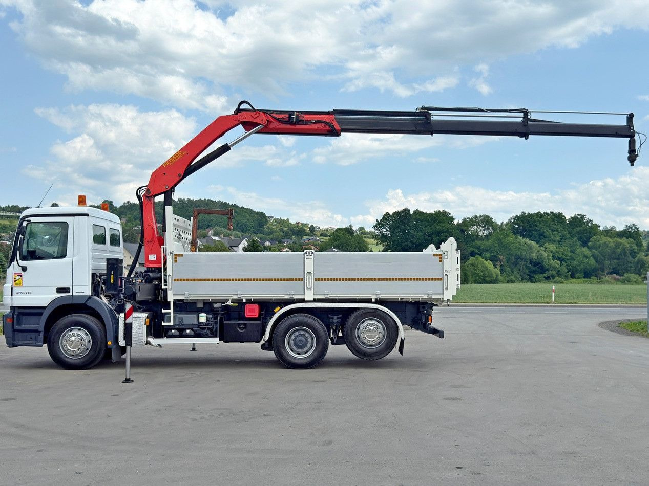 Mercedes-Benz ACTROS 2536* KIPPER 5,30m * PK 15500 + FUNK* TOP - شاحنة كرين: صور 5 Mercedes-Benz ACTROS 2536* KIPPER 5,30m * PK 15500 + FUNK* TOP - شاحنة كرين: صور 5