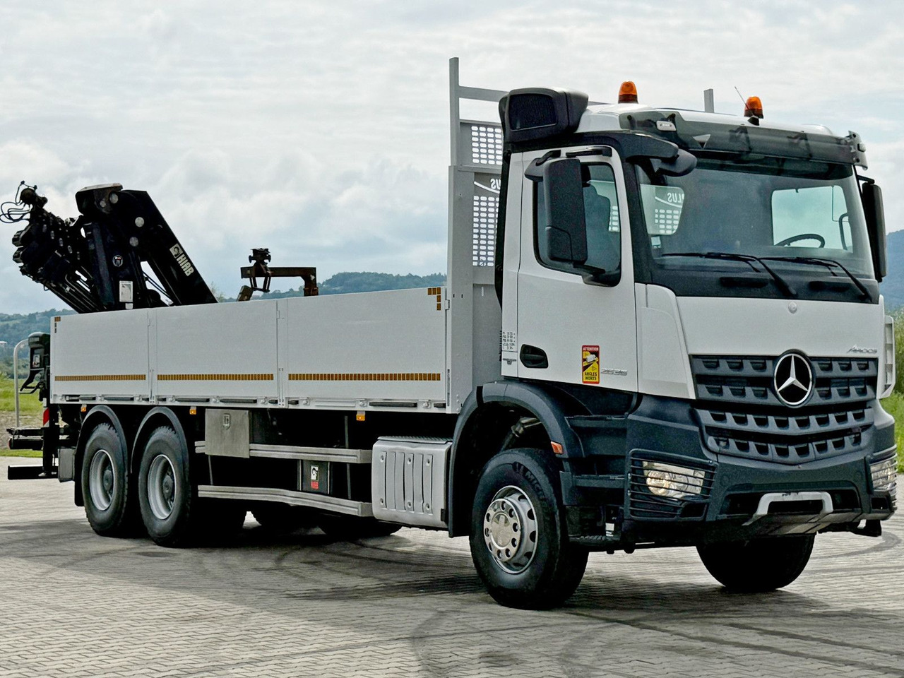 Mercedes-Benz AROCS 2636 * HIAB 211 E-6 HIDUO/FUNK *6x4 - شاحنة كرين: صور 3 Mercedes-Benz AROCS 2636 * HIAB 211 E-6 HIDUO/FUNK *6x4 - شاحنة كرين: صور 3
