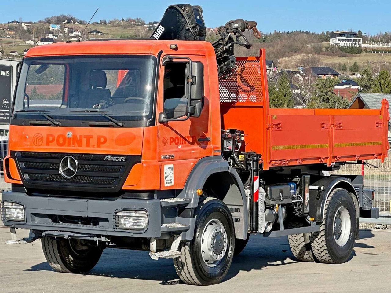 Mercedes-Benz AXOR 1829 * HIAB 1111 HIDUO + FUNK * TOP * 4x4 - قلابات, شاحنة كرين: صور 4 Mercedes-Benz AXOR 1829 * HIAB 1111 HIDUO + FUNK * TOP * 4x4 - قلابات, شاحنة كرين: صور 4