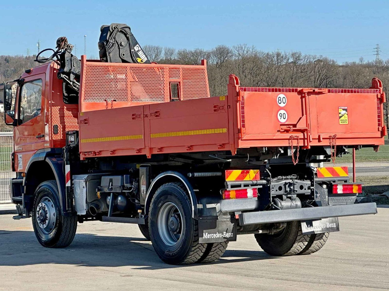 Mercedes-Benz AXOR 1829 * HIAB 1111 HIDUO + FUNK * TOP * 4x4 - شاحنة كرين: صور 5 Mercedes-Benz AXOR 1829 * HIAB 1111 HIDUO + FUNK * TOP * 4x4 - شاحنة كرين: صور 5